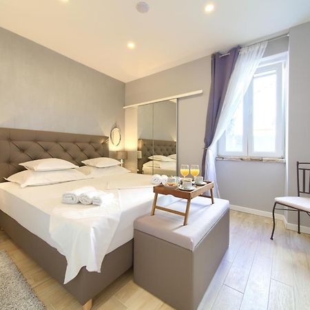 Apartment Old Town Mariolina Krk Town Buitenkant foto