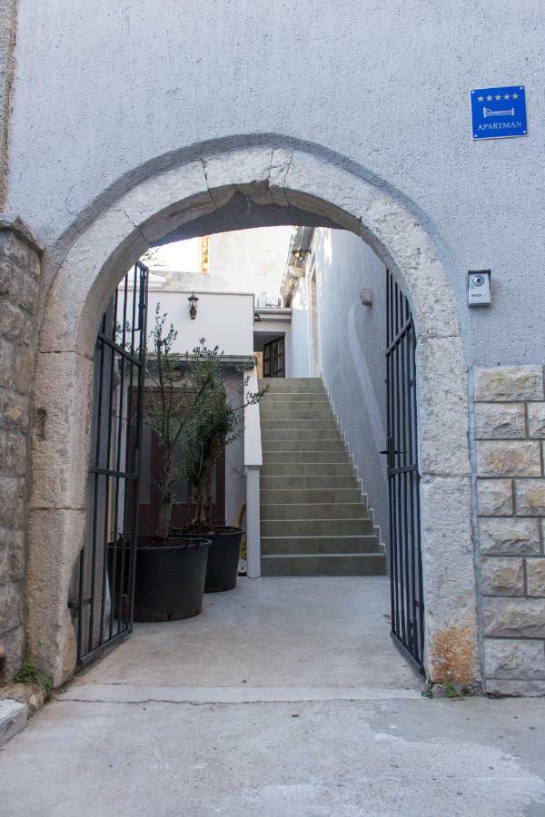 Apartment Old Town Mariolina Krk Town Buitenkant foto